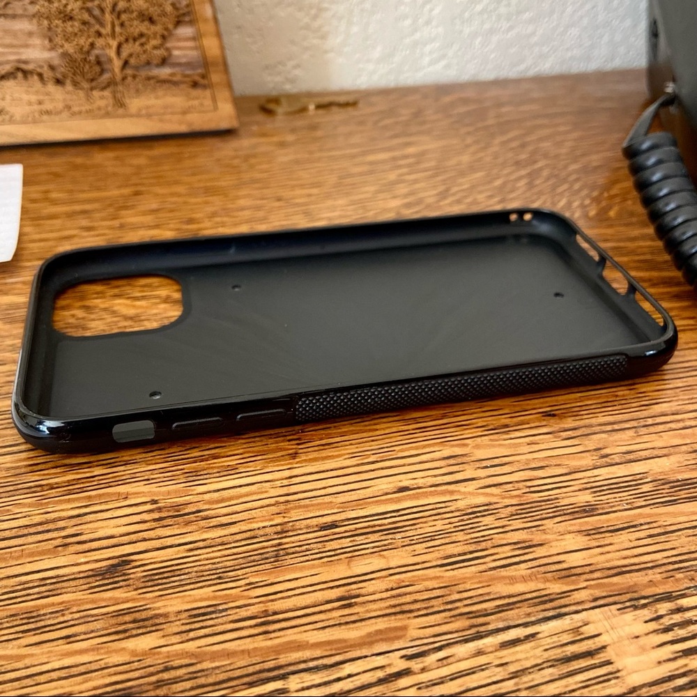 NEW iPhone 11 case - Picture 4 of 5